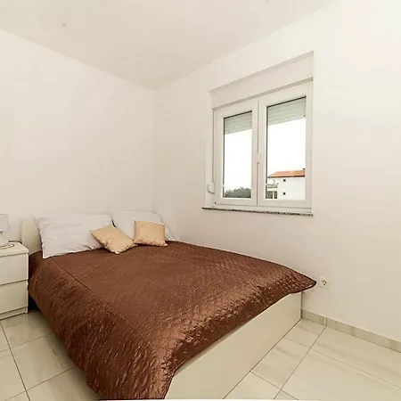 With A Parking Space - 18541 Apartment Vir